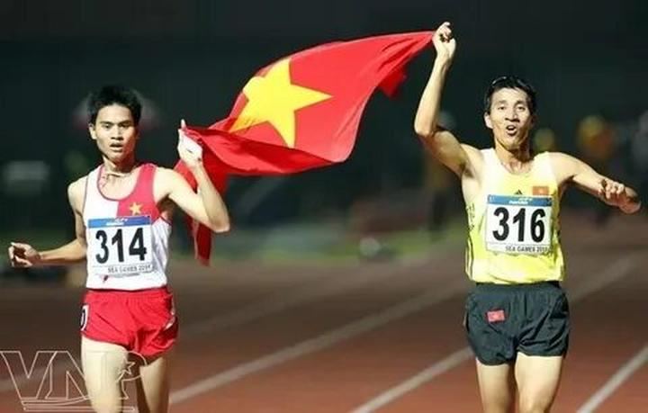 Sự Bùng Nổ Của Video Ngắn và Trí Tuệ Nhân Tạo: Vai Trò Thiết Yếu Của Đào Tạo Kỹ Năng Sáng Tạo Nội Dung